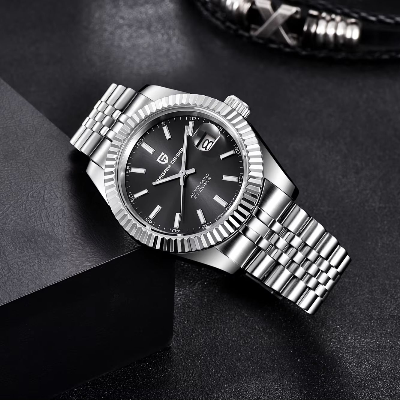 Orologi Meccanici Formali di A - Luxury Watch Tier recensione e prezzo
