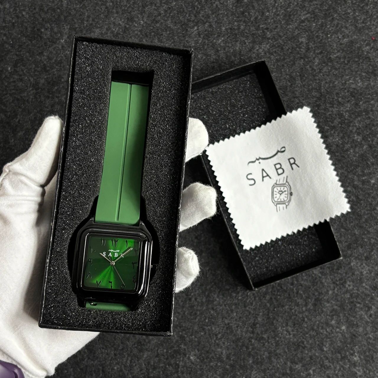 SABR Orologio con numeri arabi - Luxury Watch With Rubber Strap recensione e prezzo