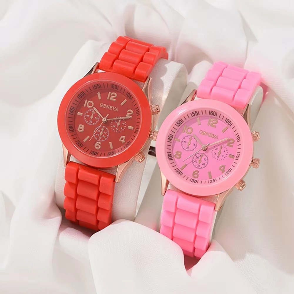 2 pezzi di orologi da donna di - Luxury Watch With Rubber Strap recensione e prezzo